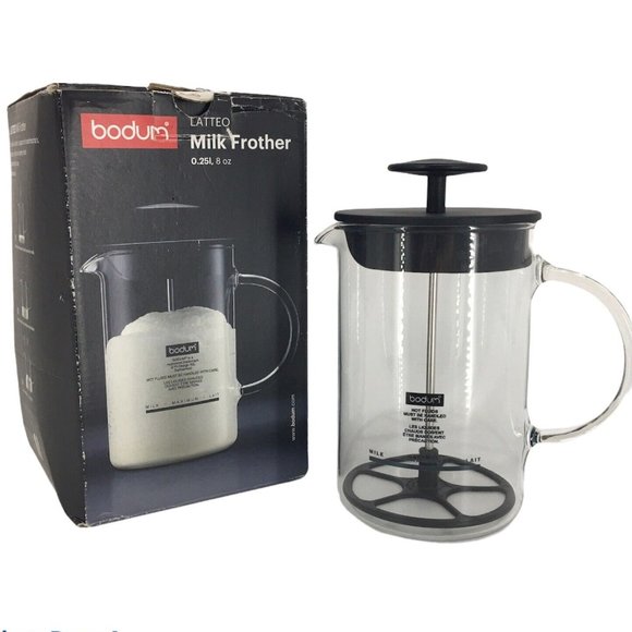 Bodum, Kitchen, Bodum Latteo 446 Manual Milk Frother 8 Oz Use For  Cocktails Dressings Mixer